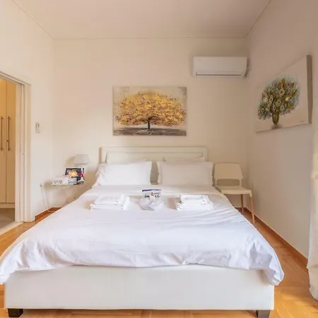 Sightseeing 3rd Floor On A Paved Road! Apartamento