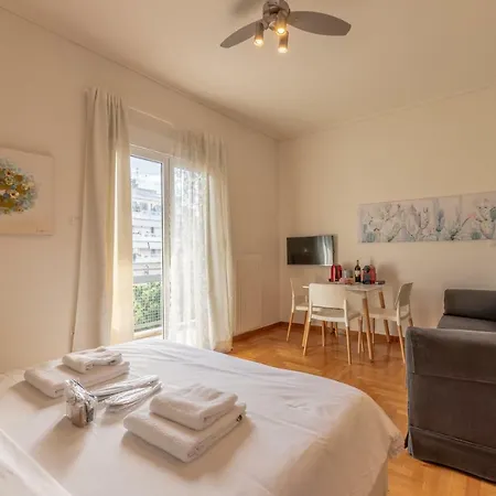 Sightseeing 3rd Floor On A Paved Road! Apartamento *
