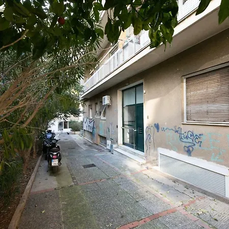Sightseeing 3rd Floor On A Paved Road! Apartamento Atenas